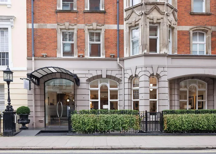Radisson Blu Hotel, London Tottenham Court Road
