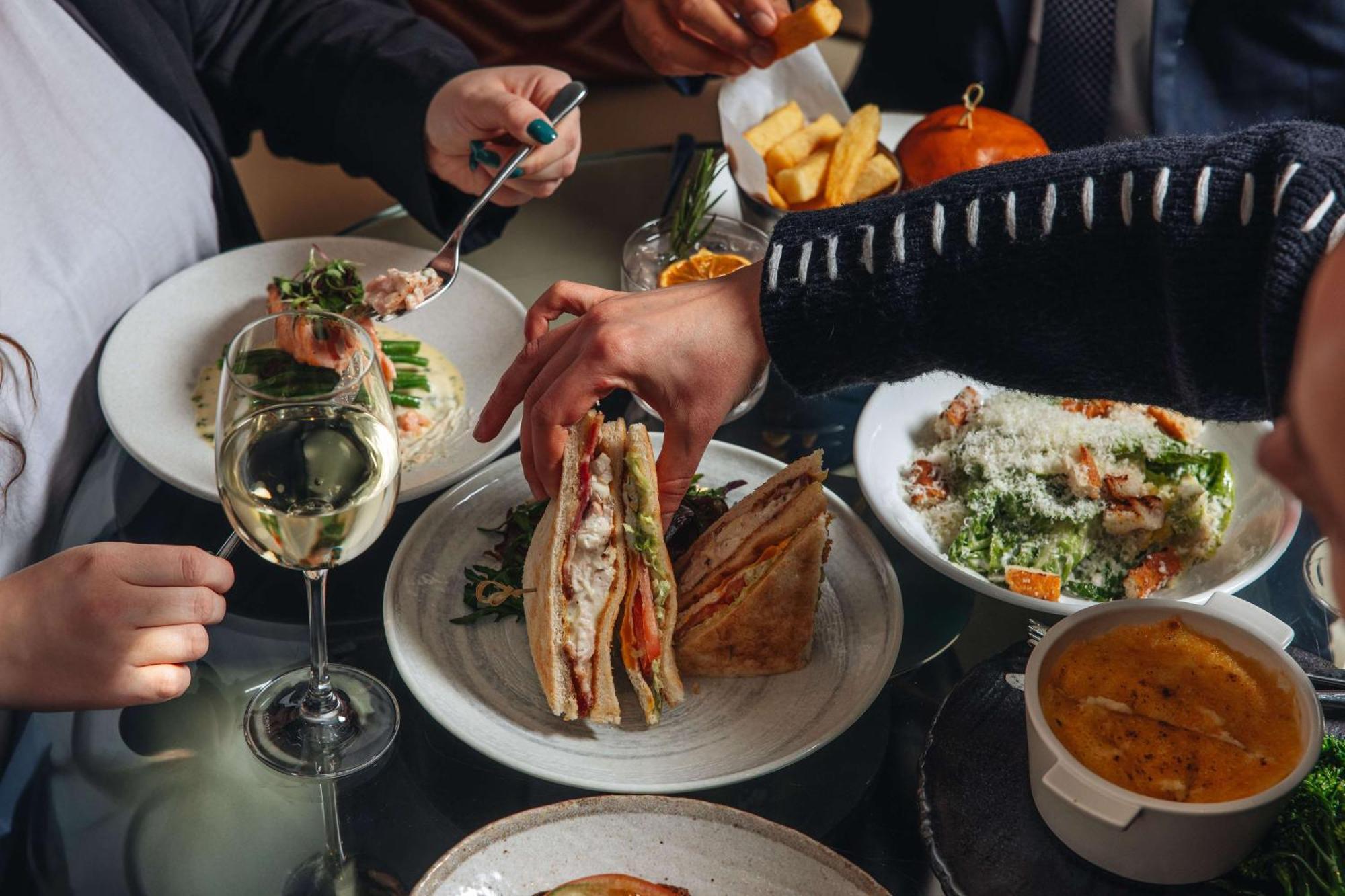 Radisson Blu Hotel, Tottenham Court Road Hotel 4*