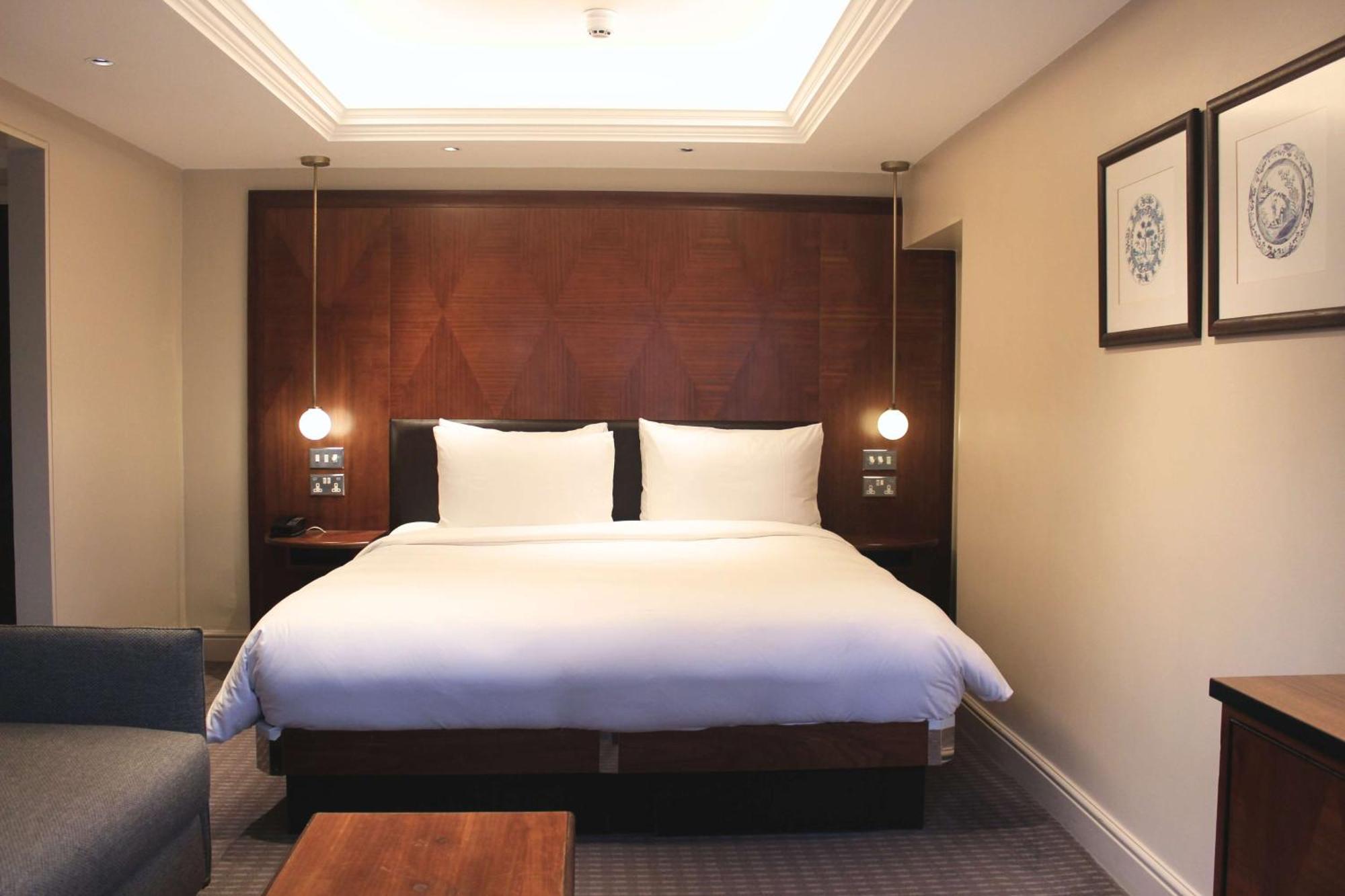 Radisson Blu Hotel, Tottenham Court Road Hotel