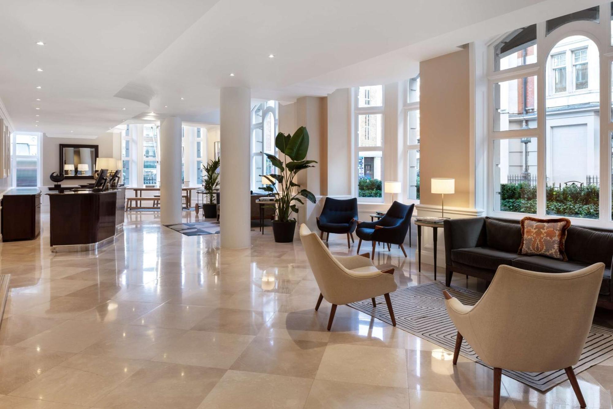Hotel Radisson Blu Hotel, Tottenham Court Road Londra