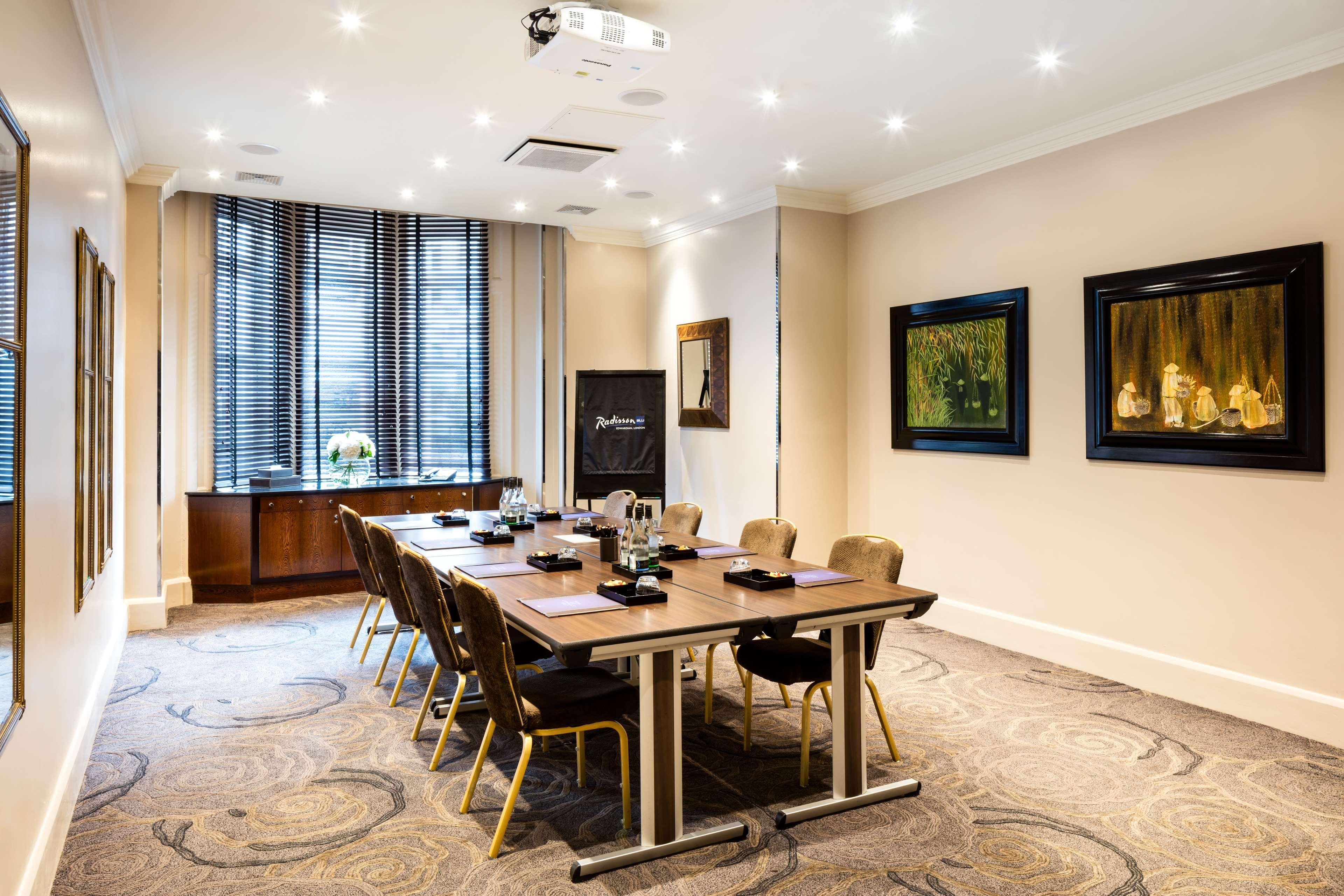 Hotel Radisson Blu Hotel, Tottenham Court Road Londres