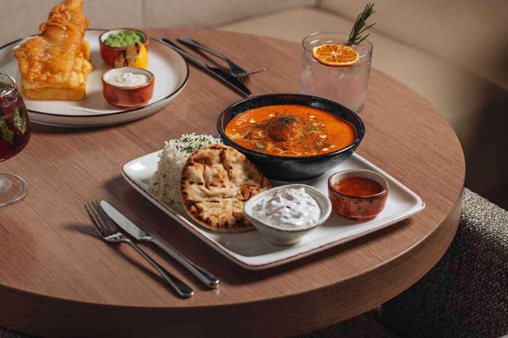 Hotel Radisson Blu Hotel, Tottenham Court Road 4*