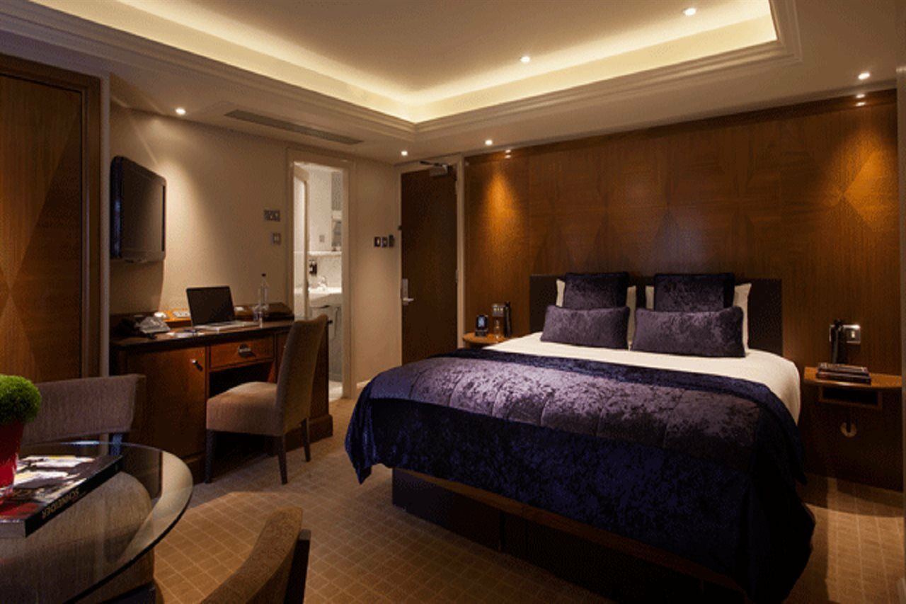 Radisson Blu Hotel, Tottenham Court Road